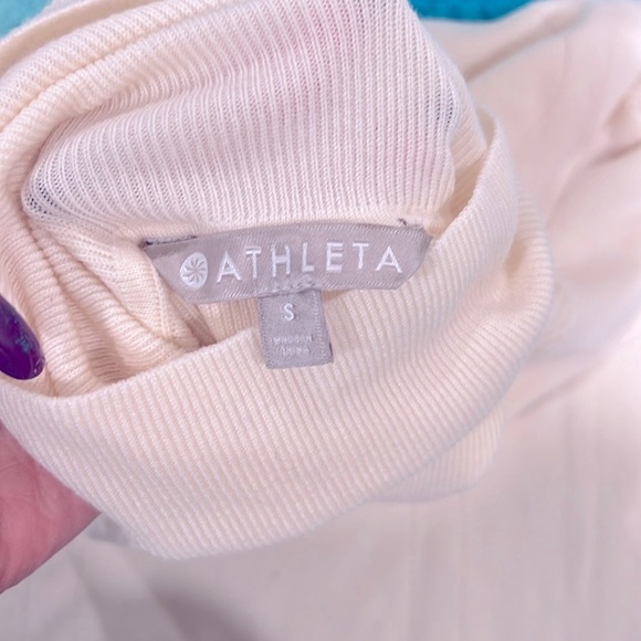🔥ATHLETA Elegant Cream Turtleneck Sweater🔥 - Picture 6 of 6